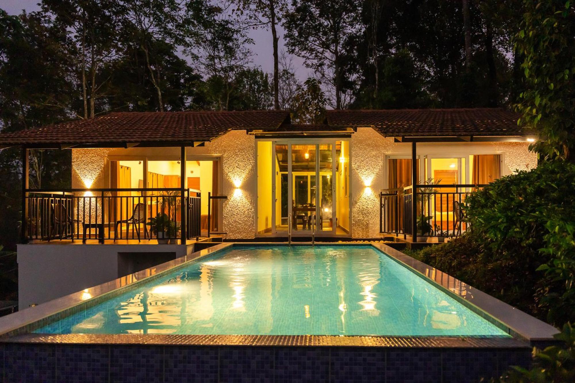 Tealawn Pool Villa, Munnar Exterior photo